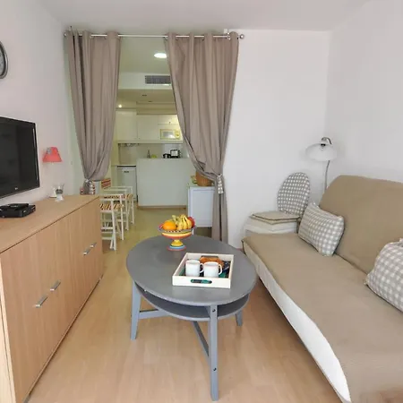 Rnet - Port Gran Apartment Roses