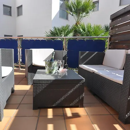 Rnet - Port Gran Apartment