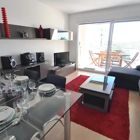 Rnet - Port Gran Apartment