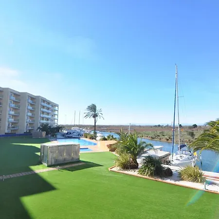 Apartment Rnet - Port Gran